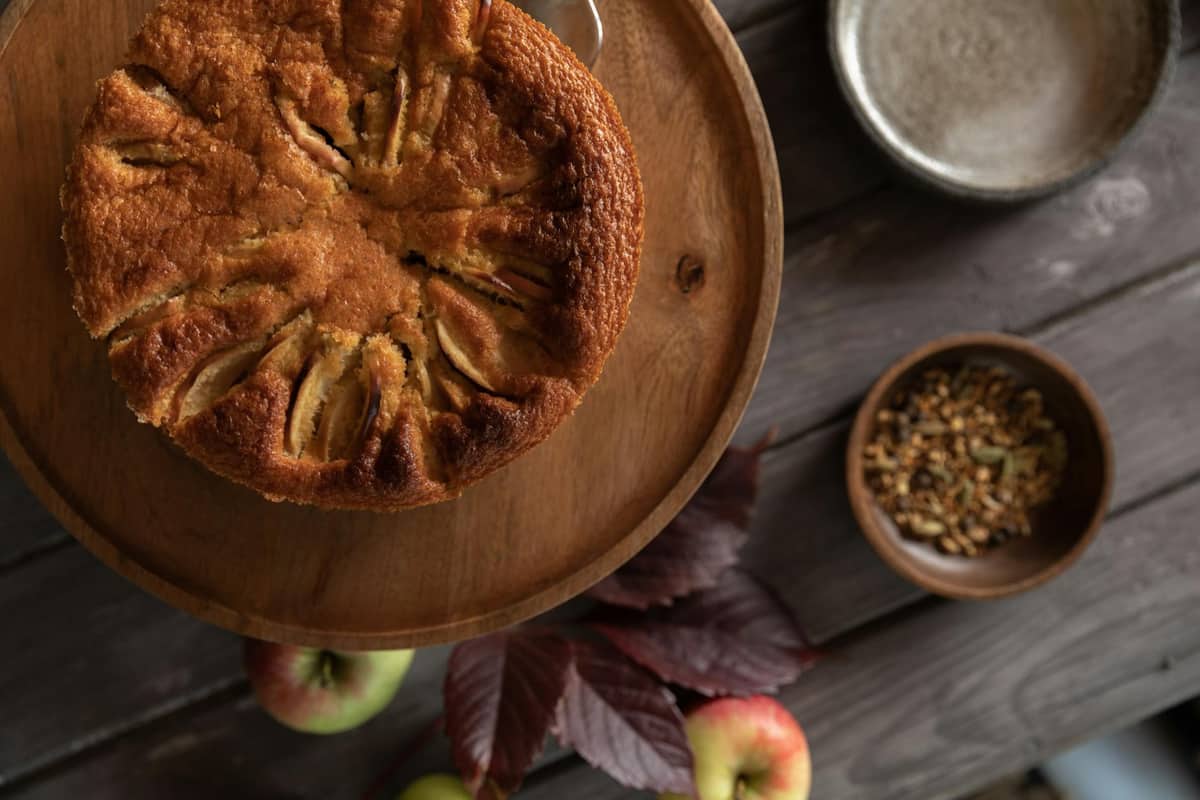 Italian Apple Olive Oil Cake