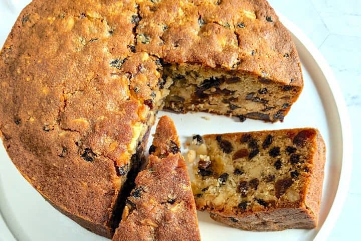 Christmas Cake - Light One